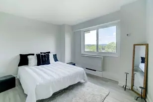377 S Harrison St, East Orange, NJ 07018 - Photo 10