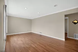 340 Old Post Rd, Edison, NJ 08817 - Photo 10