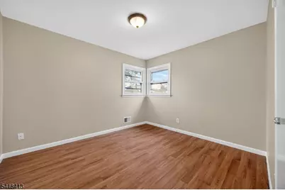 340 Old Post Rd, Edison, NJ 08817 - Photo 8