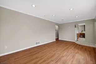 340 Old Post Rd, Edison, NJ 08817 - Photo 4