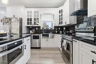 346 Harding Ave, Clifton, NJ 07011 - Photo 4