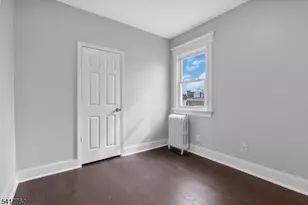 9 Lindsley Pl, East Orange, NJ 07018 - Photo 16