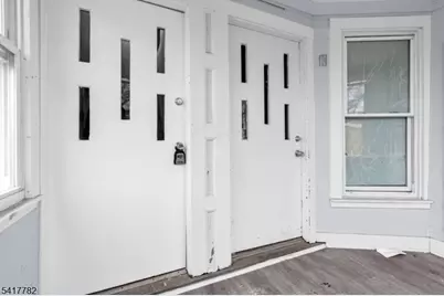 9 Lindsley Pl, East Orange, NJ 07018 - Photo 4