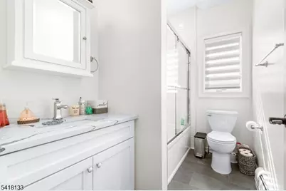 6 Marion Avenue #B, Cliffside Park, NJ 07010 - Photo 18