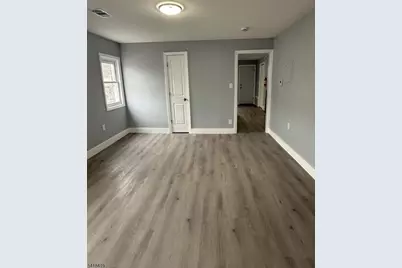 23 Martin Luther King Jr Bv, Newark, NJ 07104 - Photo 28