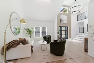 44 Linberger Dr, Bridgewater, NJ 08807 - Photo 4