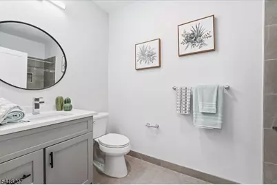 660 Bloomfield Ave #406, Bloomfield, NJ 07003 - Photo 18