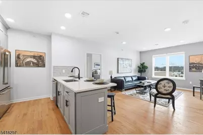 660 Bloomfield Ave #406, Bloomfield, NJ 07003 - Photo 1