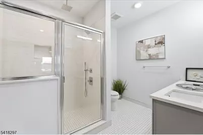 660 Bloomfield Ave #406, Bloomfield, NJ 07003 - Photo 12