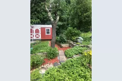 13 Pautuck Rd, Vernon Twp., NJ 07422 - Photo 12