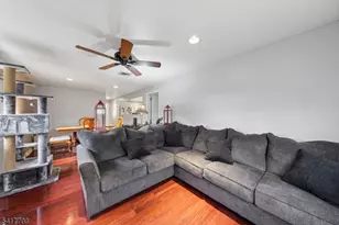 2 Caryn Pl, Fairfield, NJ 07004 - Photo 24