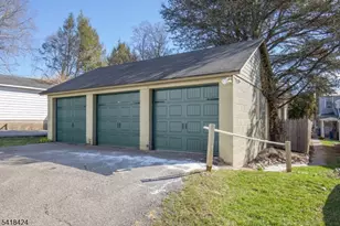 11 Halstead St, Clinton, NJ 08809 - Photo 26