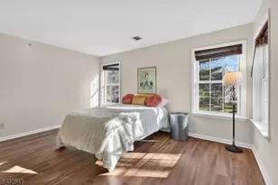 11 Evergreen Dr, Clifton, NJ 07014 - Photo 14