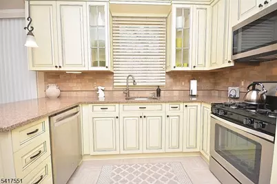 59 Wallace Blvd, Hillsborough Township, NJ 08844 - Photo 10