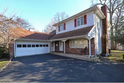 240 Twin Oaks Ter, Westfield, NJ 07090 - Photo 2