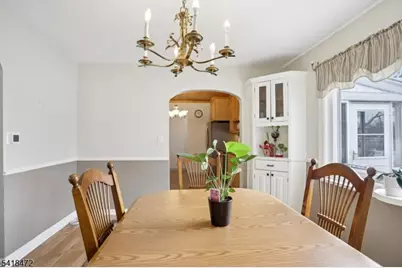 6 Garden Ct, Garfield, NJ 07026 - Photo 10