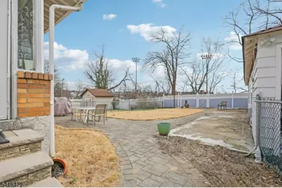 6 Garden Ct, Garfield, NJ 07026 - Photo 36