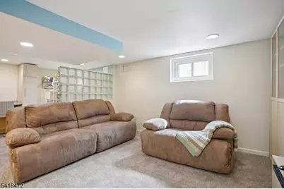 6 Garden Ct, Garfield, NJ 07026 - Photo 30