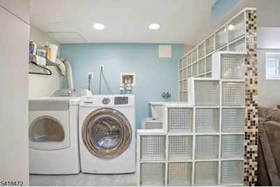 6 Garden Ct, Garfield, NJ 07026 - Photo 34