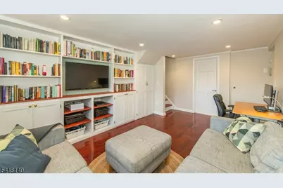 25 Continental Ave, Morristown, NJ 07960 - Photo 24