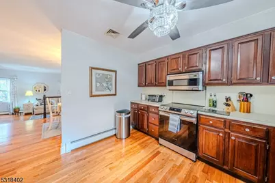 6 Magnolia Ln, Caldwell, NJ 07006 - Photo 10