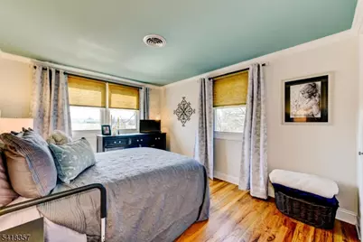 116 Crestwood Ave., Branchburg Township, NJ 08876 - Photo 16