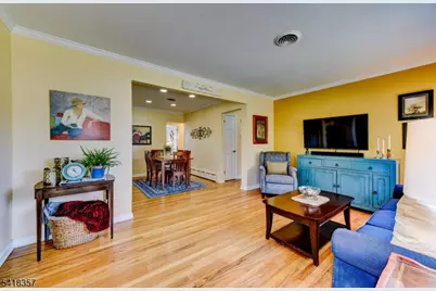 116 Crestwood Ave., Branchburg Township, NJ 08876 - Photo 2