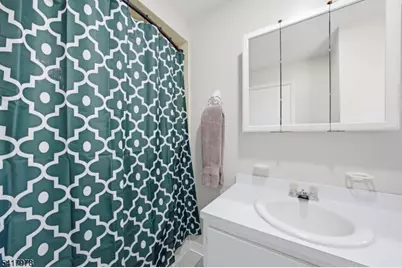 9 Vreeland Ave, East Rutherford, NJ 07073 - Photo 24