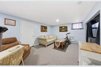 9 Vreeland Ave, East Rutherford, NJ 07073 - Photo 14