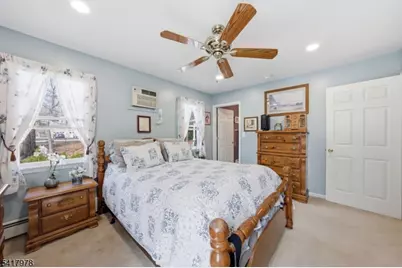 9 Vreeland Ave, East Rutherford, NJ 07073 - Photo 16