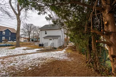 43 S Michigan Ave, Kenilworth, NJ 07033 - Photo 14