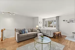 9 Wedgewood Dr Unit, Verona, NJ 07044 - Photo 6