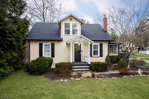 109 E Baldwin St, Hackettstown, NJ 07840 - Photo 1