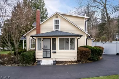 109 E Baldwin St, Hackettstown, NJ 07840 - Photo 4