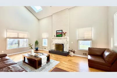 36 Poling Farm Ct, Montgomery Township, NJ 08502 - Photo 14