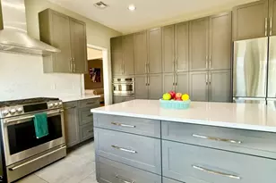 36 Poling Farm Ct, Montgomery Township, NJ 08502 - Photo 12