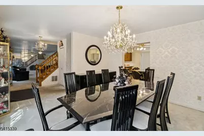 110 Edgewood Ave, Green Brook Township, NJ 08812 - Photo 4