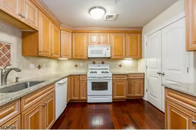 286 South Ave #296, Fanwood, NJ 07023 - Photo 10