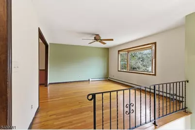 9 Hemlock Dr, Franklin, NJ 07416 - Photo 6