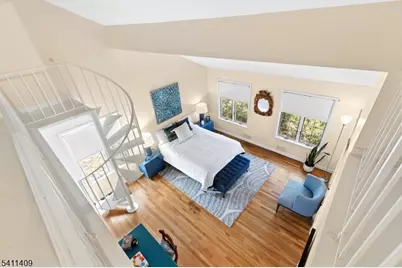 1060 Sunny Slope Dr, Mountainside, NJ 07092 - Photo 14