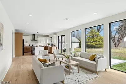 32 Garibaldi St, Bernardsville, NJ 07924 - Photo 18