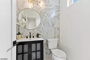 32 Garibaldi St, Bernardsville, NJ 07924 - Photo 24