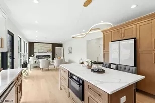 32 Garibaldi St, Bernardsville, NJ 07924 - Photo 12