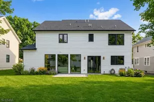 32 Garibaldi St, Bernardsville, NJ 07924 - Photo 42