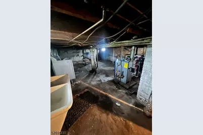 363 E Milton Ave, Rahway, NJ 07065 - Photo 16