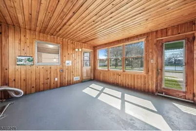 4 Oak Ridge Rd, Clifton, NJ 07013 - Photo 4