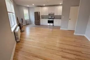 34 Main St, South Bound Brook Boro, NJ 08880 - Photo 4