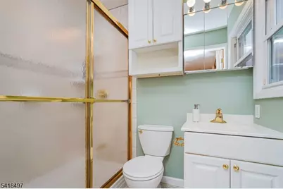 11 Agate Rd, East Brunswick Township, NJ 08816 - Photo 30