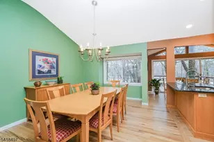 11 Agate Rd, East Brunswick Township, NJ 08816 - Photo 10