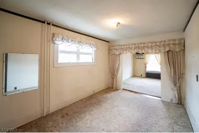 2 Wilson St, Phillipsburg, NJ 08865 - Photo 16